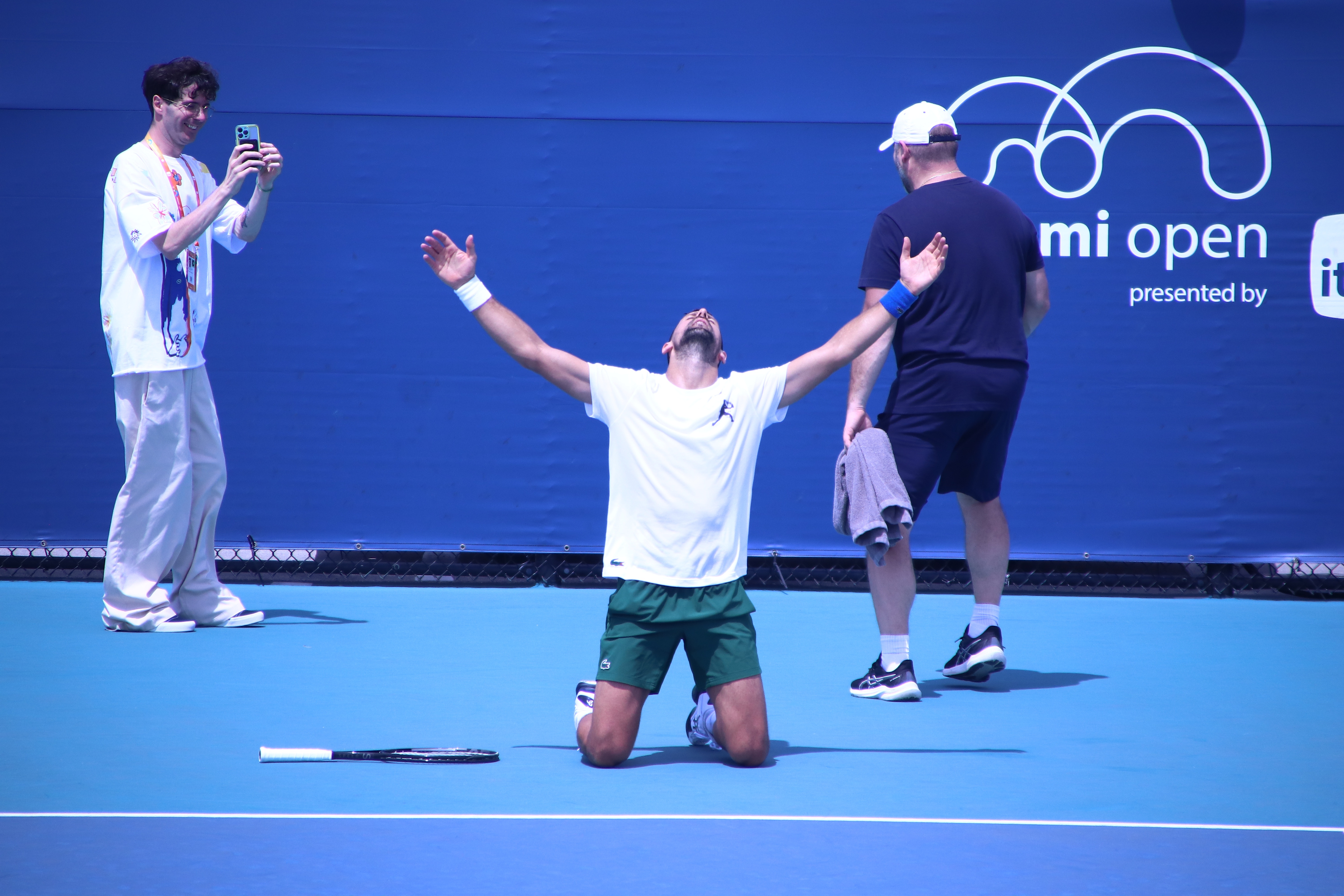 九游体育德约科维奇焦点对战,Rookie与50激战德国队分钟,重要助攻胜负难料!观众掌声雷动的简单介绍