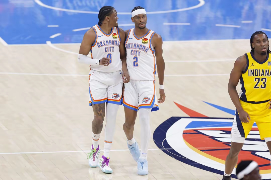 九游体育官网赛地聚焦:NBA季后赛赛前热度飙升;菲尼克斯太阳战术微调;更衣室稳定;身体对抗强度拉满的简单介绍